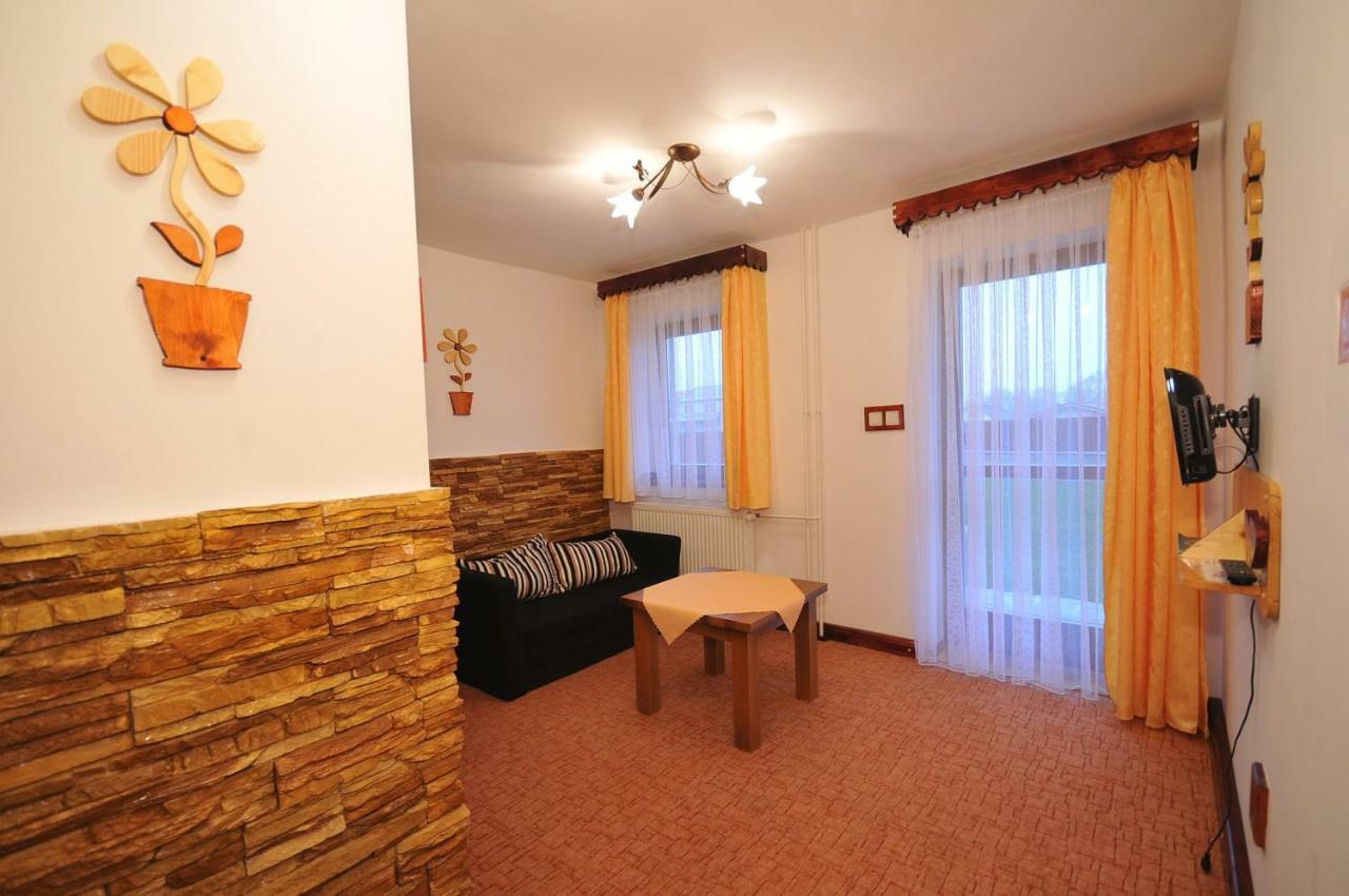 Aspen Daire Nová Lesná Dış mekan fotoğraf